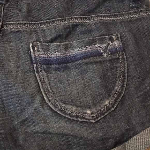 American Eagle Denim Shorts - Picture 3 of 5